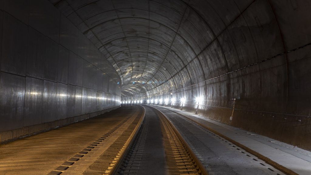 Linea Ferroviaria Alta Velocidad Lugo