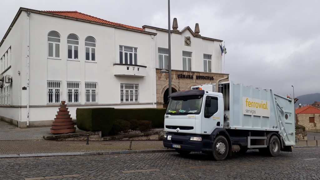 recogida de residuos en portugal ferrovial serviços