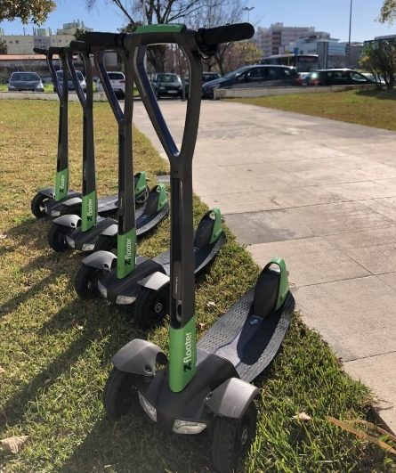 Mini Scooter E floater in Lisbon